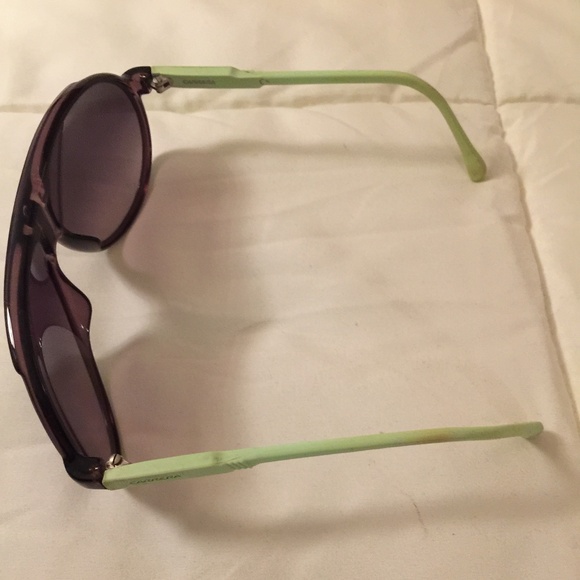 Carrera Men sunglasses with green plastic arms - pre-owned - Picture 2 of 4